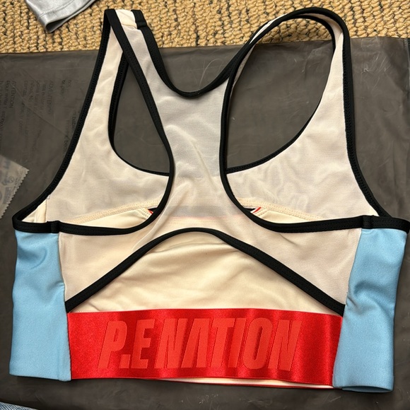 P.E nation sport Bra like new MINT - Picture 2 of 2